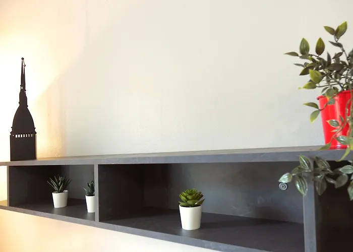 Metro Rivoli Apartment